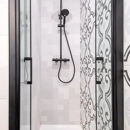 La Librairie Parisienne-convention, Porte De Versailles Appartement